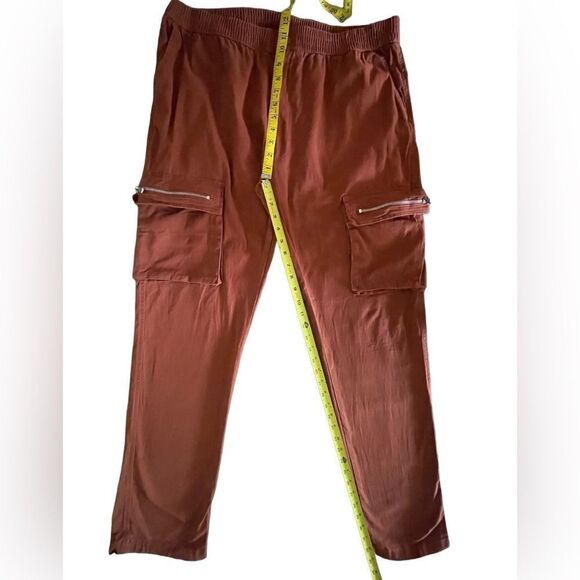 Nova men brick red pull up cargo pants sz 40 elasticized waist zip front pockets - Picture 5 of 6
